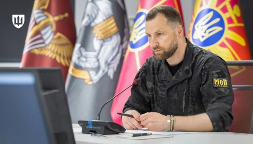 Хмара як цивільний міністр оборони: що це означає для громадян і армії